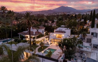 Resale - House - Detached Villa - Marbella - Nueva Andalucia