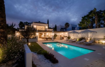 Resale - House - Detached Villa - Marbella - Nueva Andalucia