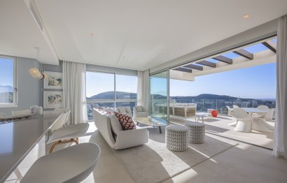 Resale - Apartment - Middle Floor Apartment - Benahavís - Benahavís Centro