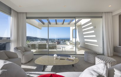 Resale - Apartment - Middle Floor Apartment - Benahavís - Benahavís Centro