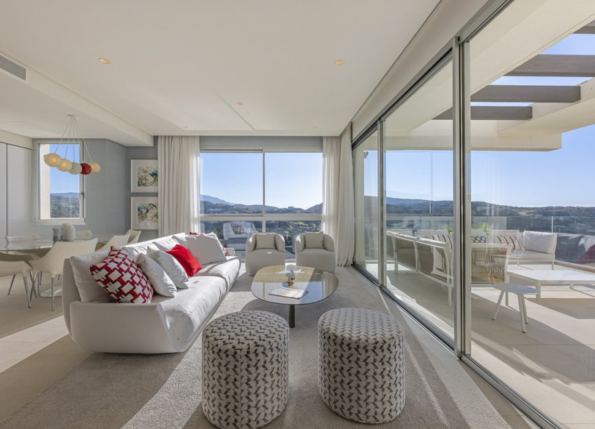 Resale - Apartment - Middle Floor Apartment - Benahavís - Benahavís Centro