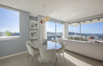 Resale - Apartment - Middle Floor Apartment - Benahavís - Benahavís Centro