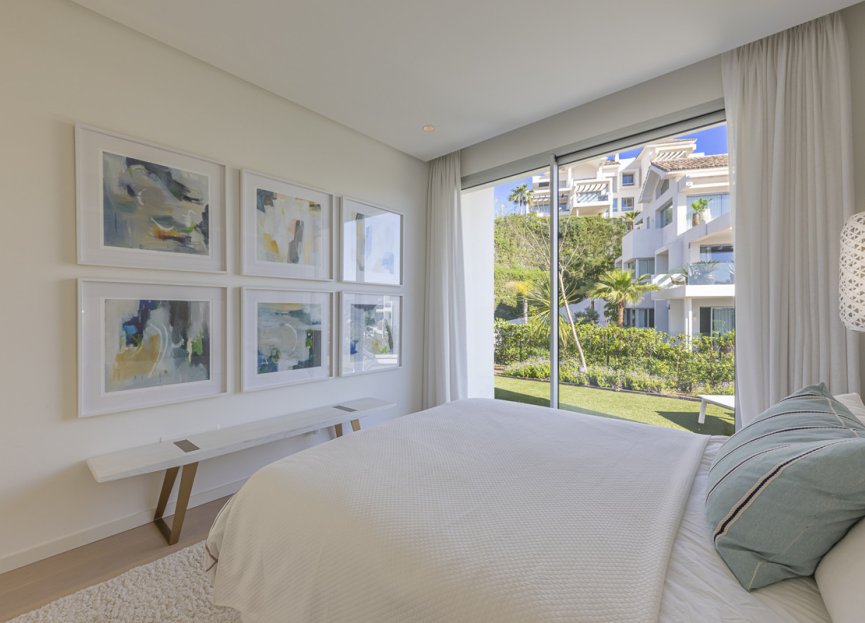 Resale - Apartment - Middle Floor Apartment - Benahavís - Benahavís Centro