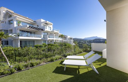 Resale - Apartment - Middle Floor Apartment - Benahavís - Benahavís Centro