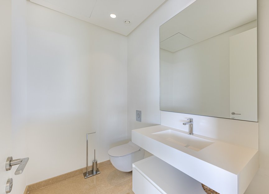 Resale - Apartment - Middle Floor Apartment - Benahavís - Benahavís Centro