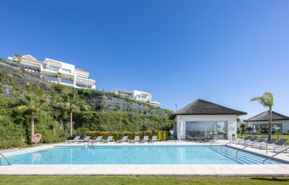 Resale - Apartment - Middle Floor Apartment - Benahavís - Benahavís Centro