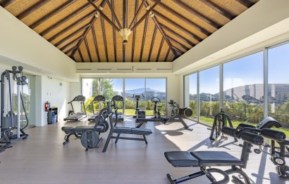 Resale - Apartment - Middle Floor Apartment - Benahavís - Benahavís Centro