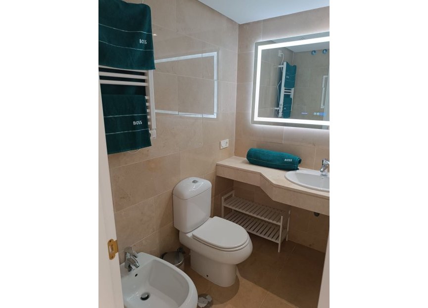 Resale - Apartment - Top Floor Apartment - Manilva - La Duquesa