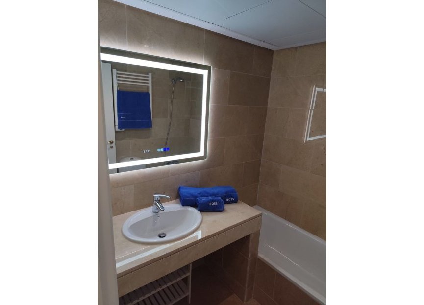 Resale - Apartment - Top Floor Apartment - Manilva - La Duquesa