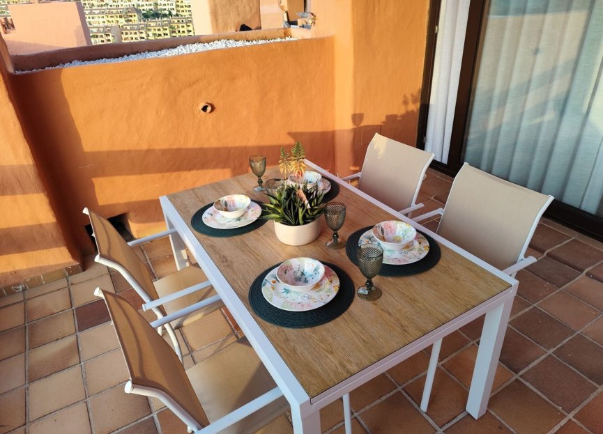 Resale - Apartment - Top Floor Apartment - Manilva - La Duquesa