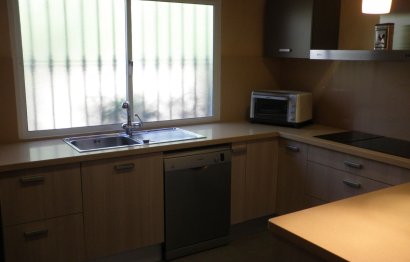 Resale - House - Townhouse - Estepona - Estepona Centro