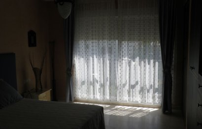 Resale - House - Townhouse - Estepona - Estepona Centro