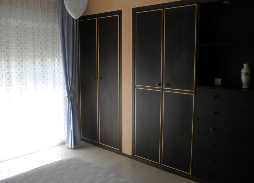 Resale - House - Townhouse - Estepona - Estepona Centro