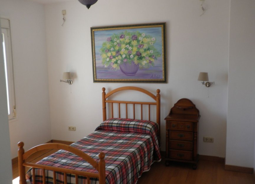 Resale - House - Townhouse - Estepona - Estepona Centro