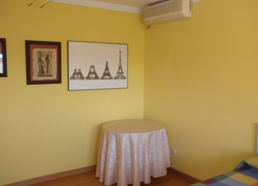 Resale - House - Townhouse - Estepona - Estepona Centro