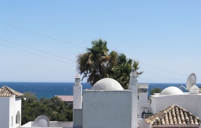 Resale - House - Townhouse - Estepona - Estepona Centro