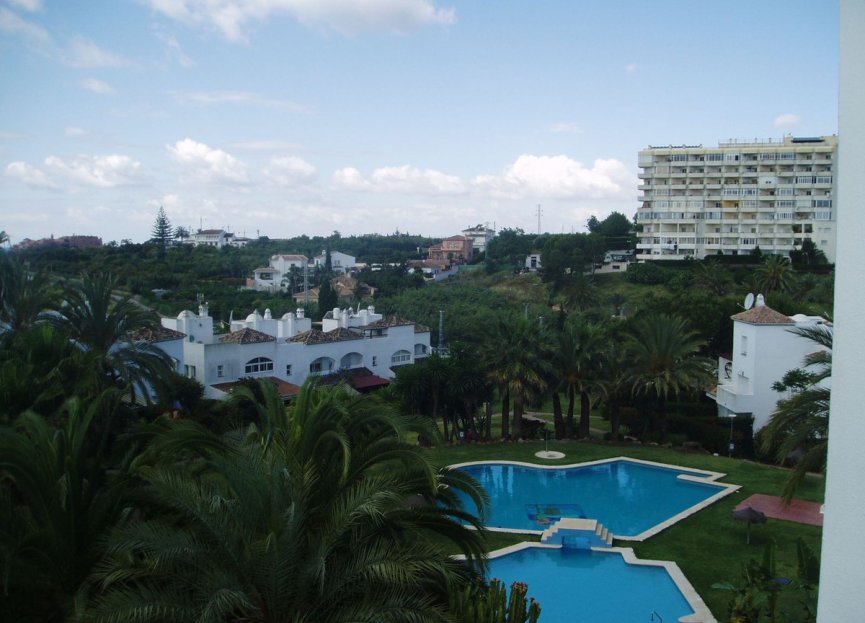 Resale - House - Townhouse - Estepona - Estepona Centro