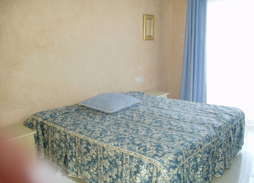 Resale - House - Townhouse - Estepona - Estepona Centro