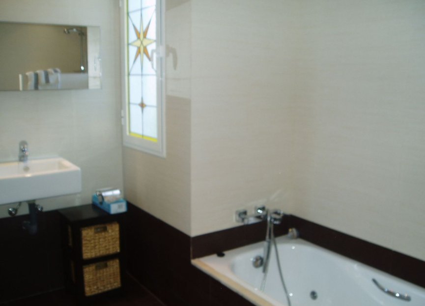 Resale - House - Townhouse - Estepona - Estepona Centro