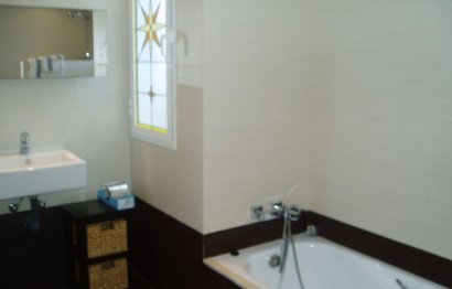 Resale - House - Townhouse - Estepona - Estepona Centro