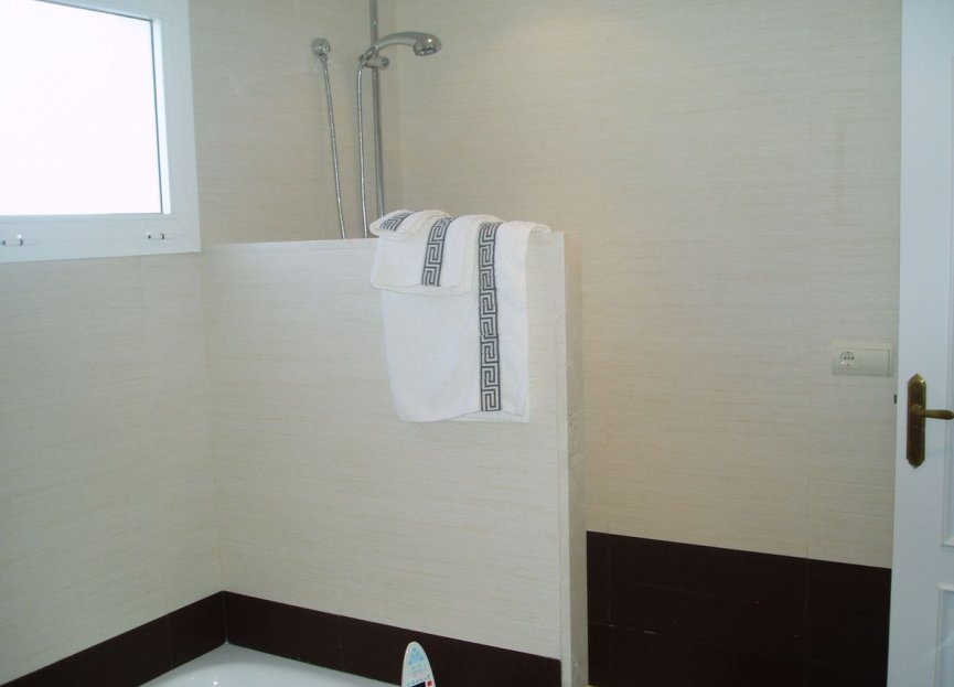 Resale - House - Townhouse - Estepona - Estepona Centro