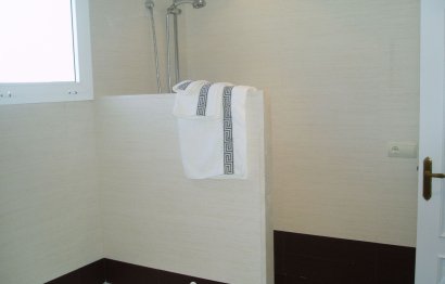 Resale - House - Townhouse - Estepona - Estepona Centro