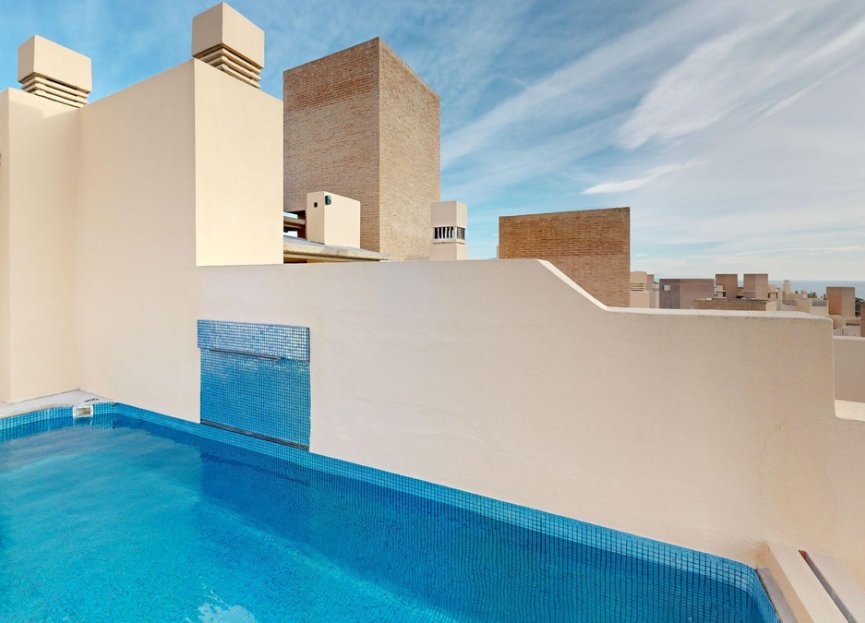 Resale - Apartment - Penthouse Duplex - Estepona - Estepona Centro