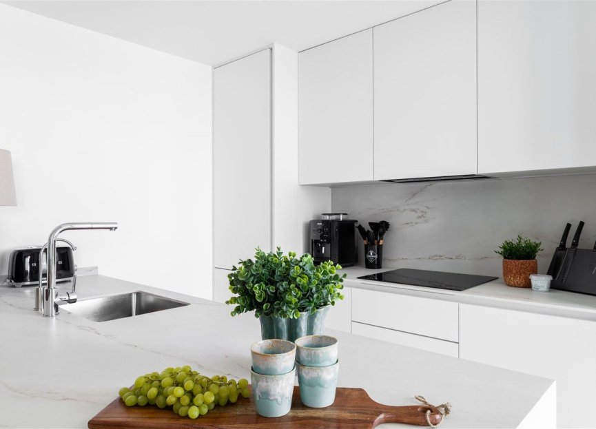 Resale - Apartment - Middle Floor Apartment - Fuengirola - Higueron