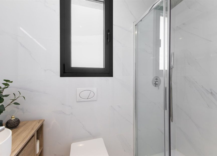 Resale - Apartment - Middle Floor Apartment - Fuengirola - Higueron