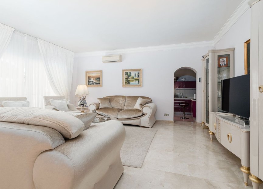 Resale - House - Detached Villa - Marbella - Marbella Centro