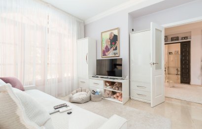 Resale - House - Detached Villa - Marbella - Marbella Centro