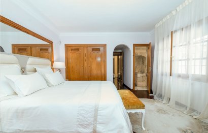 Resale - House - Detached Villa - Marbella - Marbella Centro