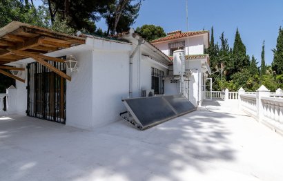 Resale - House - Detached Villa - Marbella - Marbella Centro