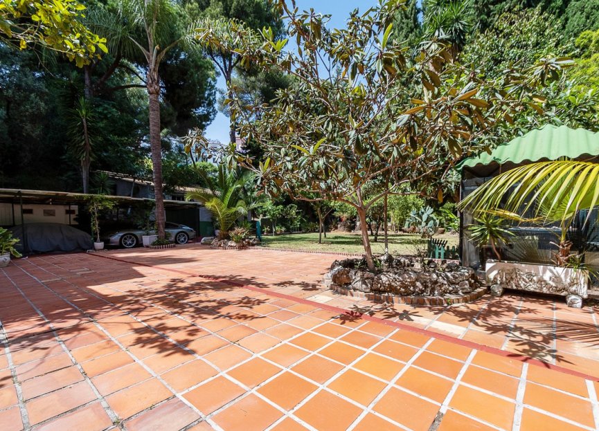 Resale - House - Detached Villa - Marbella - Marbella Centro