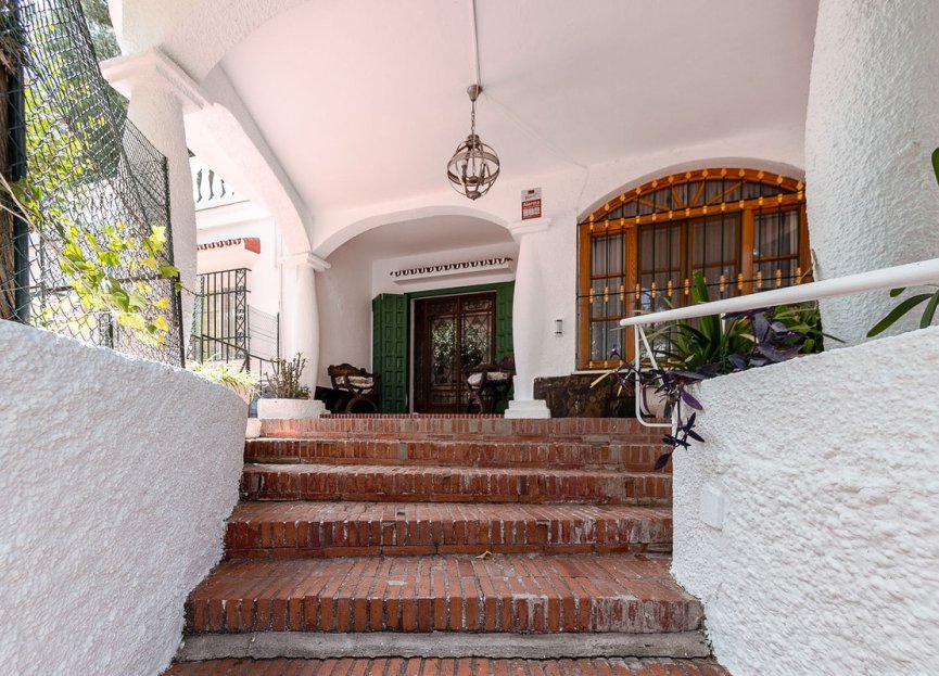 Resale - House - Detached Villa - Marbella - Marbella Centro