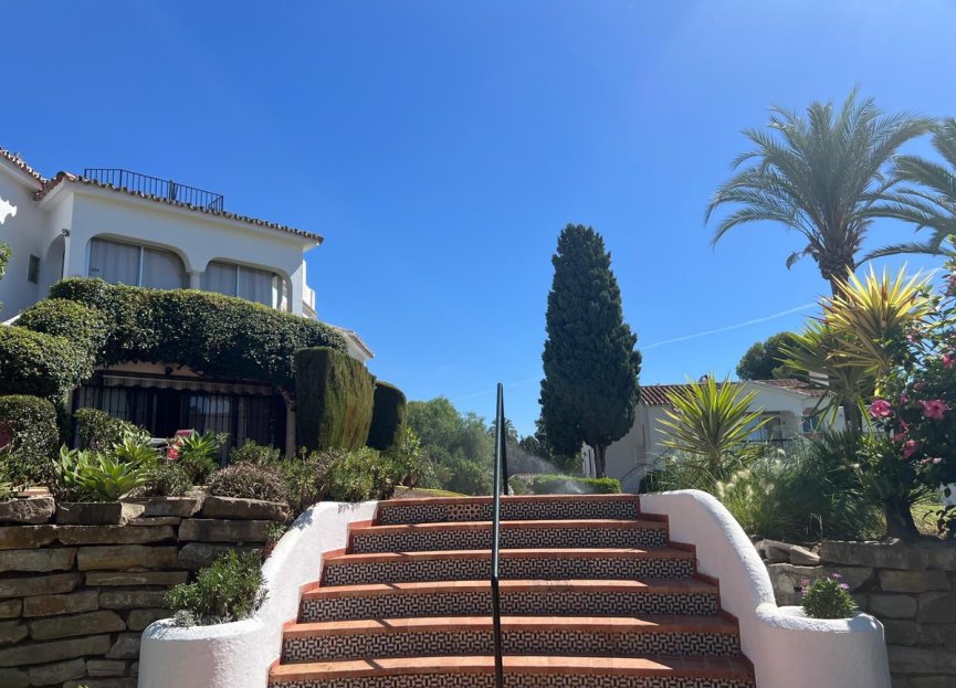 Resale - Apartment - Top Floor Apartment - El Paraiso - El Paraíso