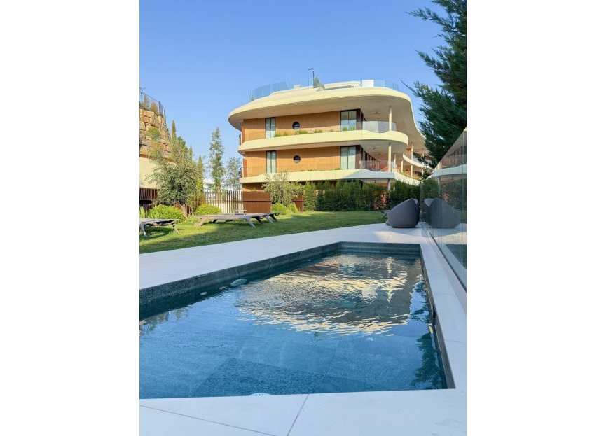 Resale - Apartment - Top Floor Apartment - Fuengirola - Fuengirola Centro