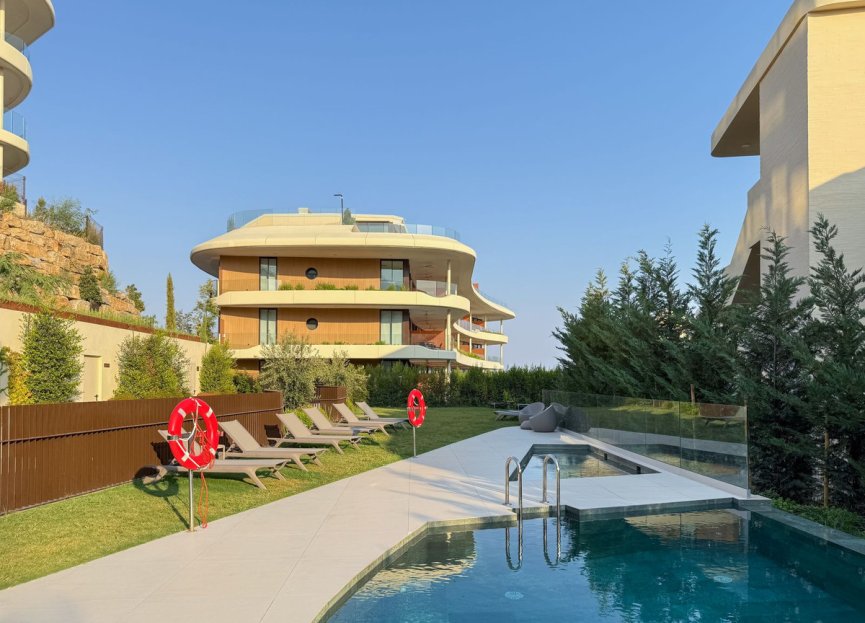 Resale - Apartment - Top Floor Apartment - Fuengirola - Fuengirola Centro