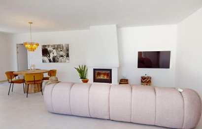 Resale - House - Detached Villa - Estepona - Estepona Centro