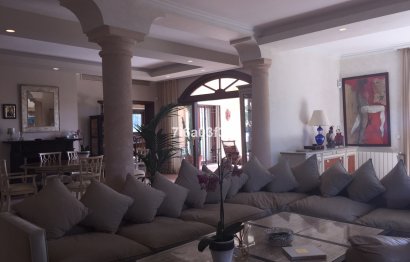 Resale - House - Detached Villa - Marbella - Nueva Andalucia