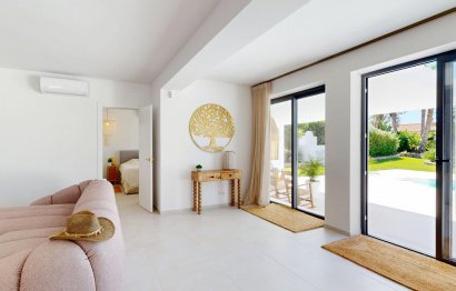 Resale - House - Detached Villa - Estepona - Estepona Centro