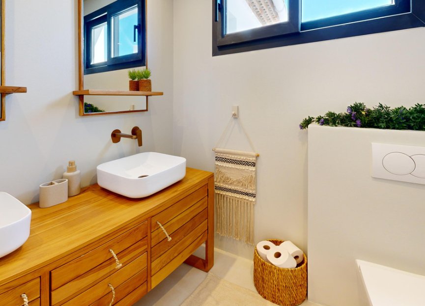 Resale - House - Detached Villa - Estepona - Estepona Centro