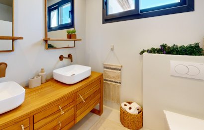 Resale - House - Detached Villa - Estepona - Estepona Centro