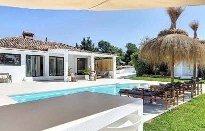 Resale - House - Detached Villa - Estepona - Estepona Centro