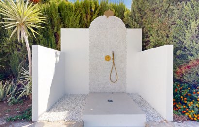 Resale - House - Detached Villa - Estepona - Estepona Centro