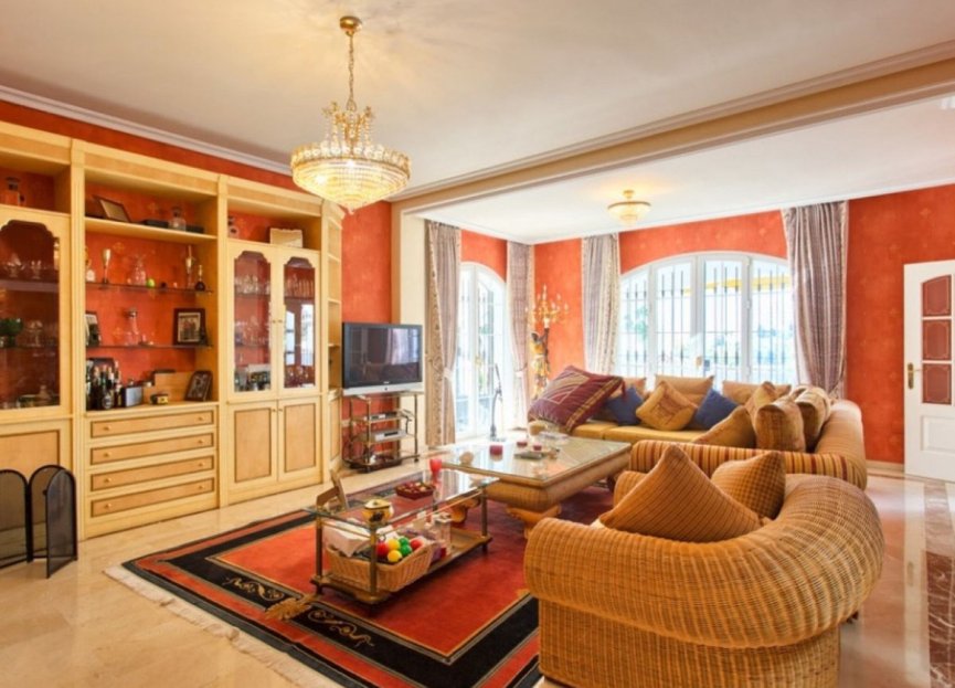 Resale - House - Detached Villa - Benalmádena - Torrequebrada