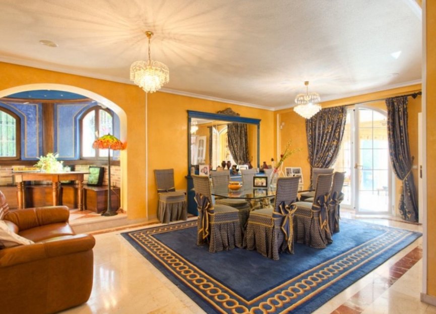 Resale - House - Detached Villa - Benalmádena - Torrequebrada