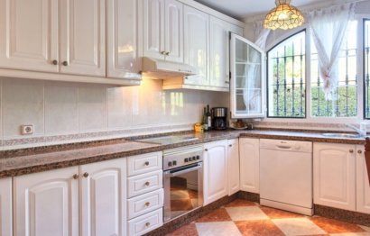 Resale - House - Detached Villa - Benalmádena - Torrequebrada