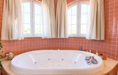 Resale - House - Detached Villa - Benalmádena - Torrequebrada