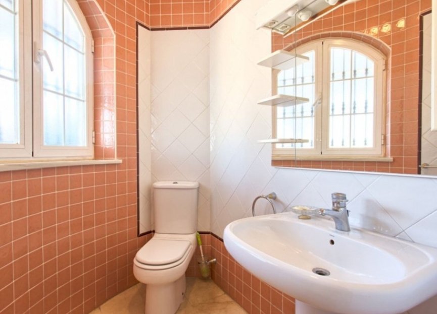 Resale - House - Detached Villa - Benalmádena - Torrequebrada